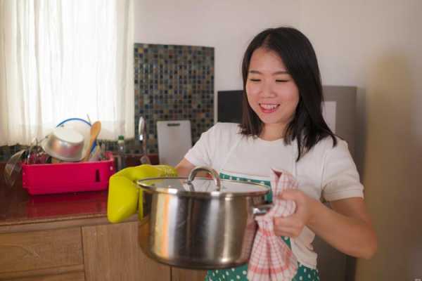 家政女保姆护工,家政女保姆护工是干嘛的 